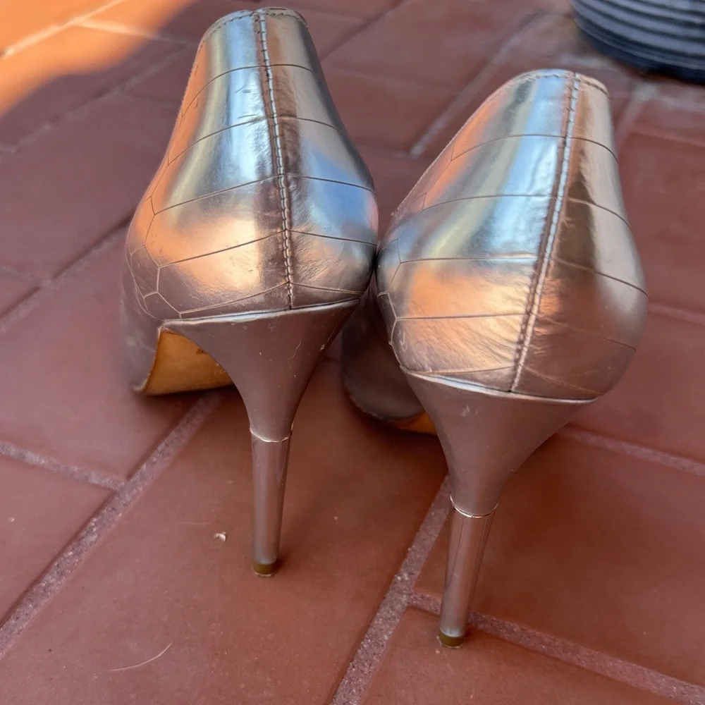 Sigerson Morrison Kitty Peep-Toe Silver Pumps, Metallic Silver Heels